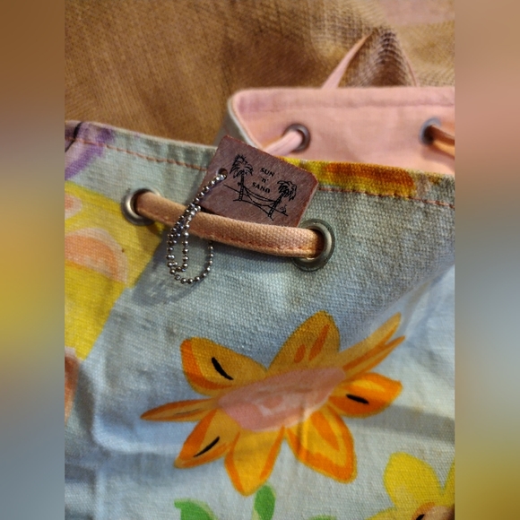 Sun N Sand Backpack - Picture 2 of 4